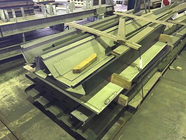 Zetwerk, damwand, stalen deur - afbeelding 2 van  7