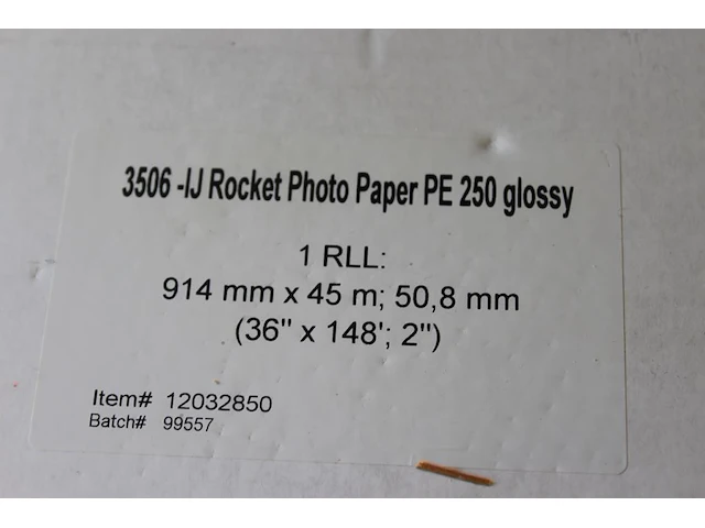 Zeven (deels aangebroken) rollen fotopapier rocket pe250 satin in diverse maten en uitvoeringen. - afbeelding 4 van  4
