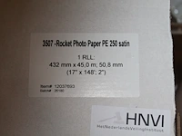 Zeven (deels aangebroken) rollen fotopapier rocket pe250 satin in diverse maten en uitvoeringen. - afbeelding 4 van  4