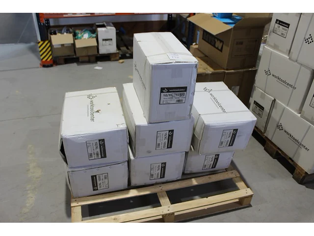 Zeven dozen handschoenen worktoolcenter 1 /xl. 840 paar. - afbeelding 1 van  2