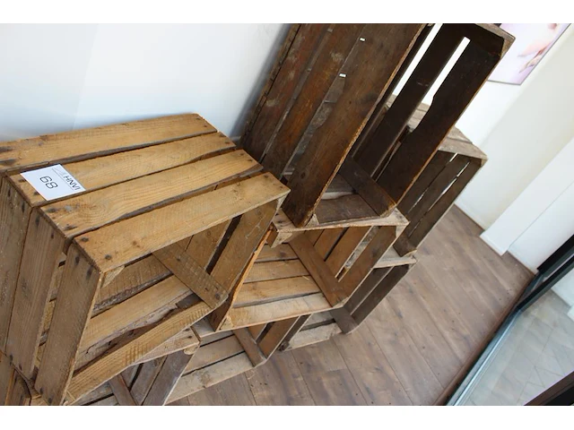 Zeven houten kistjes. afmeting 50 x 40 x 30 cm. - afbeelding 3 van  3