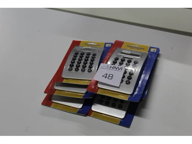 Zeven rekenmachines soho - afbeelding 2 van  2