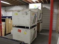 Zeven stapelbare opslagkisten 114 x 114 cm in diverse hoogten. - afbeelding 2 van  2