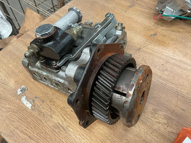 Zexel fuel pump - afbeelding 1 van  5