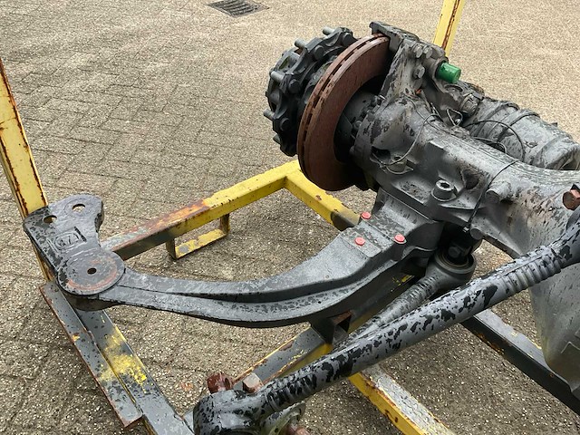 Zf a132 aandrijfas - afbeelding 2 van  12