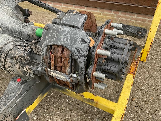 Zf a132 aandrijfas - afbeelding 8 van  12