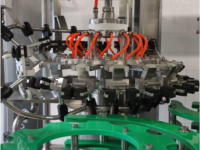 Zhangjiagang huanyu bcgf 16-12-6 rvs flessen afvulmachine (c) - afbeelding 11 van  16