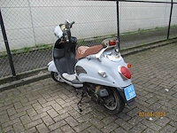 Zhejiang (scooter alleen bedoeld voor onderdelen) - snorscooter - jia jue - scooter - afbeelding 8 van  9