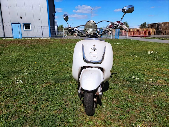 Zhen - scooter - afbeelding 11 van  12