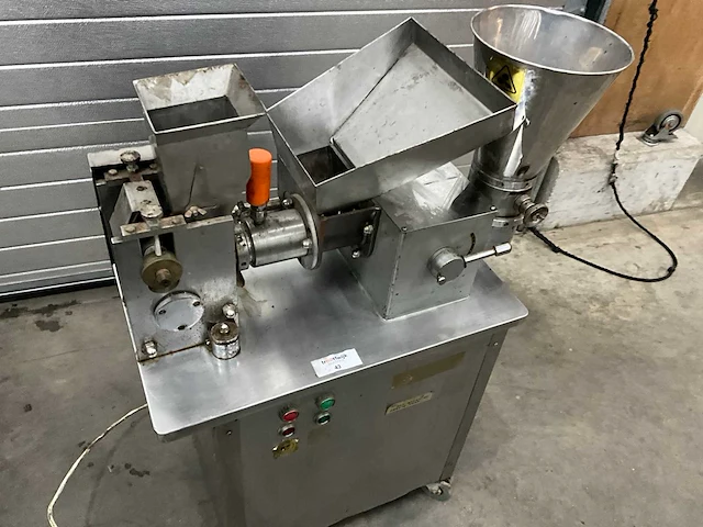 Zhong kou le automatische dumpling machine - afbeelding 2 van  7