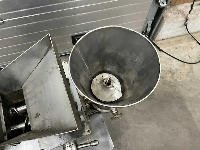 Zhong kou le automatische dumpling machine - afbeelding 5 van  7