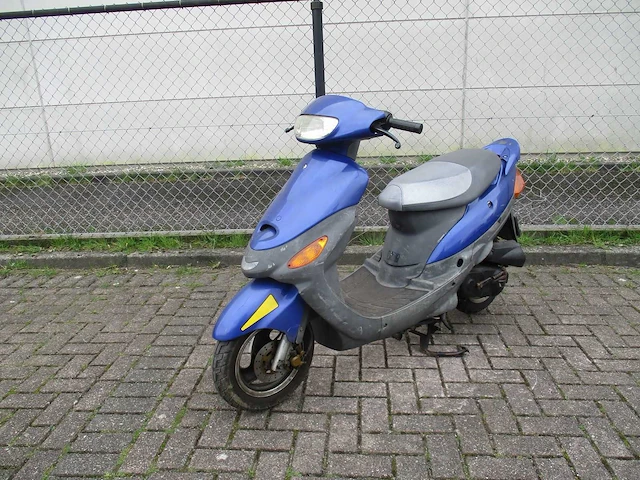 Zhongyu - bromscooter - speedy zy50qt-7 - scooter - afbeelding 2 van  9