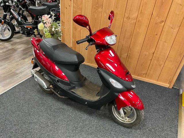 Zhongyu zt50qt-7 scooter - afbeelding 3 van  10