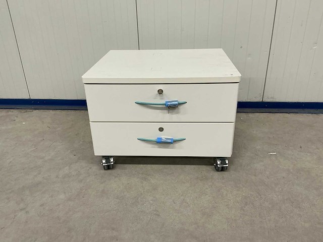 Ziekenhuisnachtkast - afbeelding 1 van  2