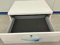 Ziekenhuisnachtkast - afbeelding 2 van  2