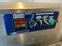 Zilco chocolade machine mouleermachine - afbeelding 13 van  16