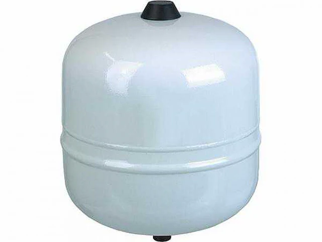 Zilmet solar-plus extra 35l expansievat - afbeelding 1 van  3
