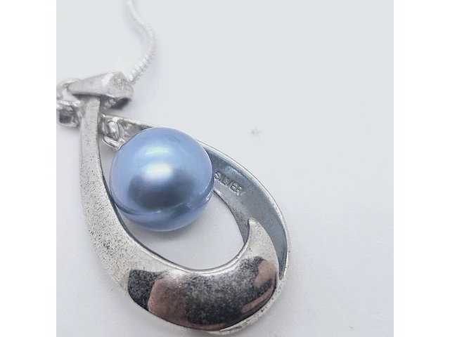 Zilveren collier met japanse akoya parel - afbeelding 4 van  6