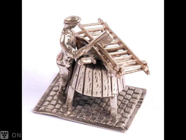 Zilveren miniatuur (28,21 gram) - afbeelding 7 van  10