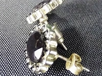 Zilveren?. oorsieraden met steen - afbeelding 2 van  3