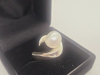 Zilveren ring met grote natuurlijke parel - afbeelding 2 van  7