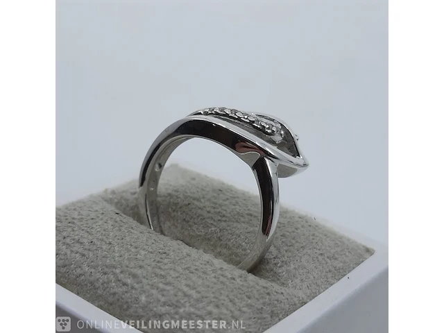 Zilveren ring met zirkonia - afbeelding 4 van  8