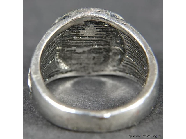Zilveren? ring - afbeelding 2 van  3