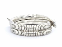 Zilveren serpent armband met groene oogjes - afbeelding 6 van  7