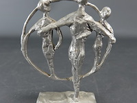 Zilvertinnen sculptuur - afbeelding 1 van  5