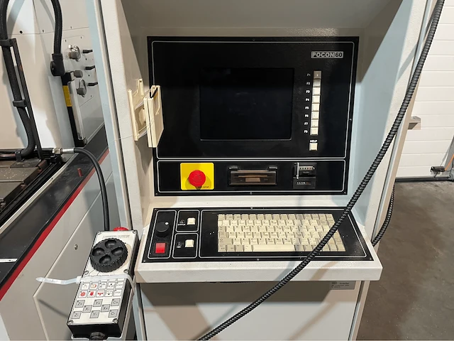 Zimmer+kreim zk600/1 draadvonk- en erodeermachine - afbeelding 13 van  14