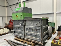 Zingerle c 2400/2600 afvalpers