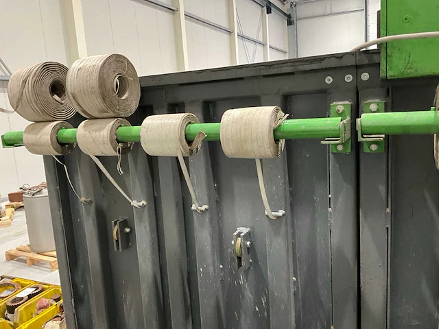 Zingerle c 2400/2600 afvalpers - afbeelding 18 van  18