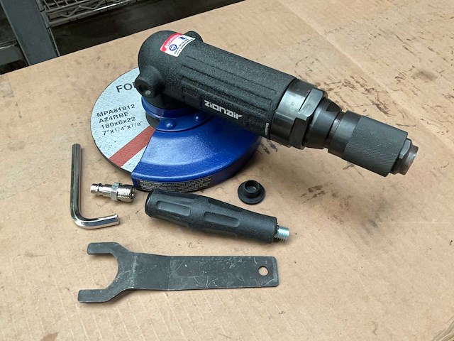 Zionair ag7x air angle grinder - afbeelding 2 van  4
