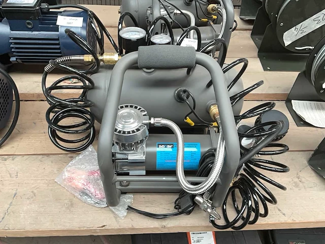 Zionair cp12vt air compressor - afbeelding 2 van  4