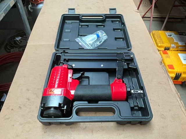 Zionair ns5040 combi nailer stapler - afbeelding 3 van  5