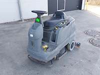 Zit schrob-/zuigmachine 65cm accu kärcher, b90r, bouwjaar 2015 - afbeelding 12 van  24