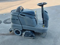 Zit schrob-/zuigmachine 65cm accu kärcher, b90r, bouwjaar 2015 - afbeelding 20 van  24