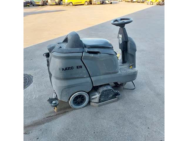Zit schrob-/zuigmachine 65cm accu kärcher, b90r, bouwjaar 2015 - afbeelding 21 van  24