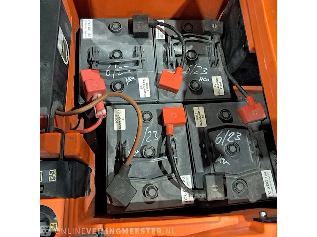 Zit schrob/zuigmachine kärcher, b90r, bouwjaar 2018 - afbeelding 6 van  34