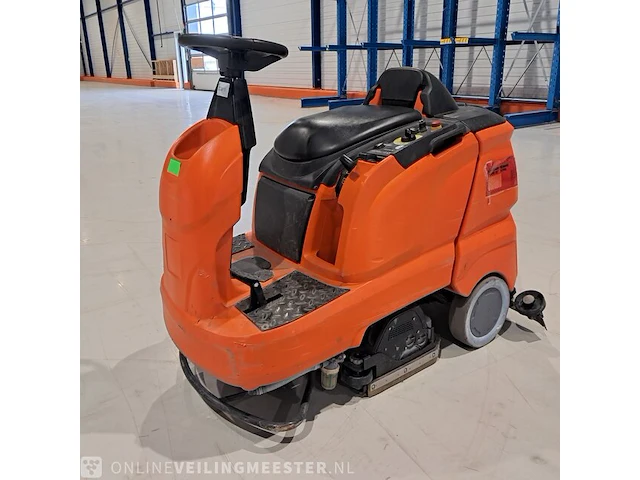 Zit schrob/zuigmachine kärcher, b90r, bouwjaar 2018 - afbeelding 1 van  34