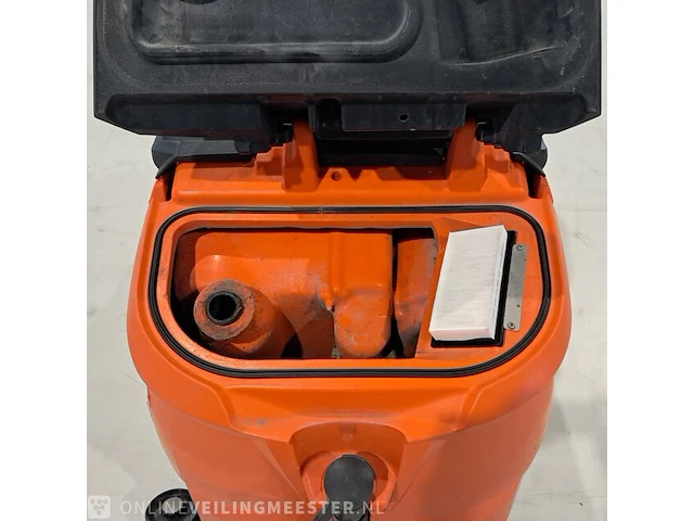 Zit schrob/zuigmachine kärcher, b90r, bouwjaar 2018 - afbeelding 14 van  34