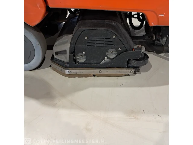 Zit schrob/zuigmachine kärcher, b90r, bouwjaar 2018 - afbeelding 21 van  34