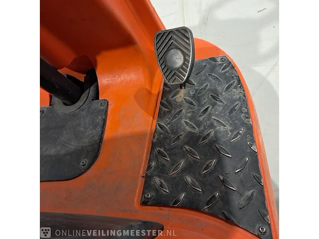 Zit schrob/zuigmachine kärcher, b90r, bouwjaar 2018 - afbeelding 24 van  34