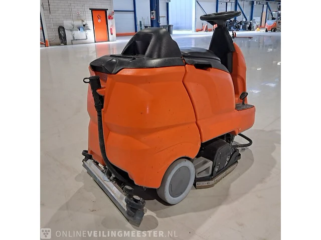 Zit schrob/zuigmachine kärcher, b90r, bouwjaar 2018 - afbeelding 30 van  34