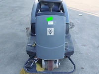 Zit veeg-/zuigmachine 100cm accu kärcher, km100/100r bp, bouwjaar 2014 - afbeelding 5 van  21