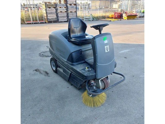 Zit veeg-/zuigmachine 100cm accu kärcher, km100/100r bp, bouwjaar 2014 - afbeelding 16 van  21