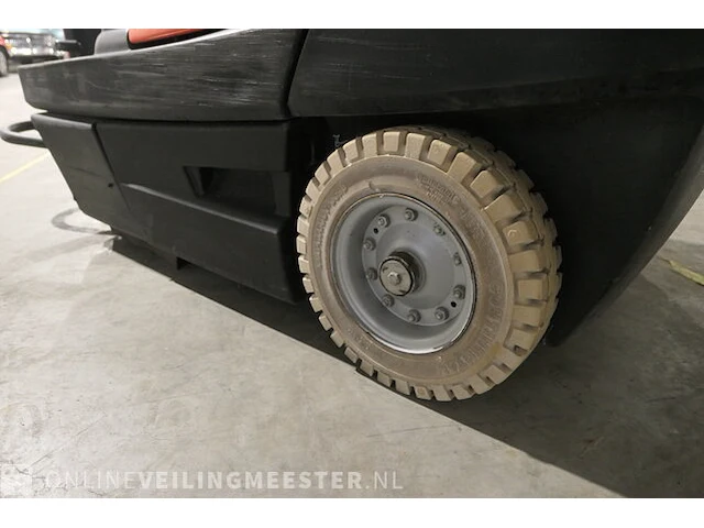 Zit veeg-/zuigmachine kärcher, km100/100r bp, bouwjaar 2017 - afbeelding 11 van  21