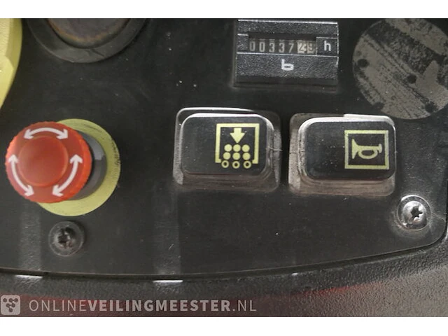 Zit veeg-/zuigmachine kärcher, km100/100r bp, bouwjaar 2017 - afbeelding 20 van  21