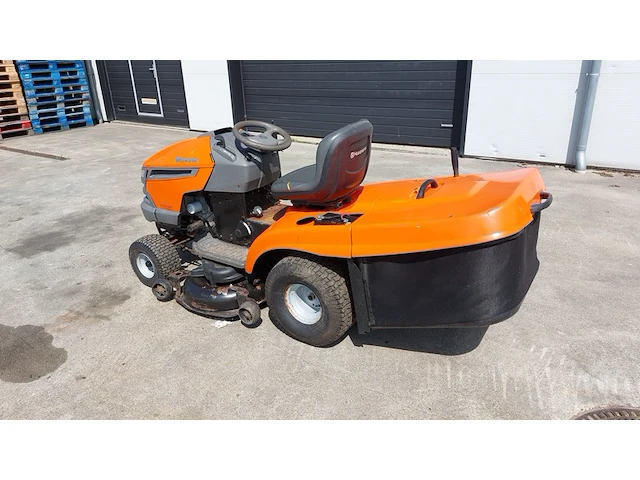 Zitmaaier met opvangbak, husqvarna, cth180 twin, 2007 - afbeelding 2 van  31