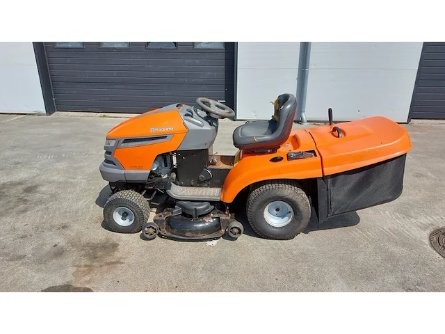 Zitmaaier met opvangbak, husqvarna, cth180 twin, 2007 - afbeelding 3 van  31